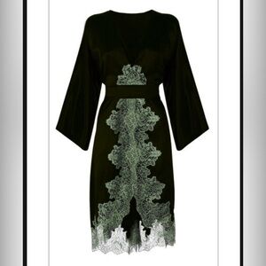 Rosamosario 100% Silk Italian Silk Short Robe with Gold Chantilly Lace Luxury